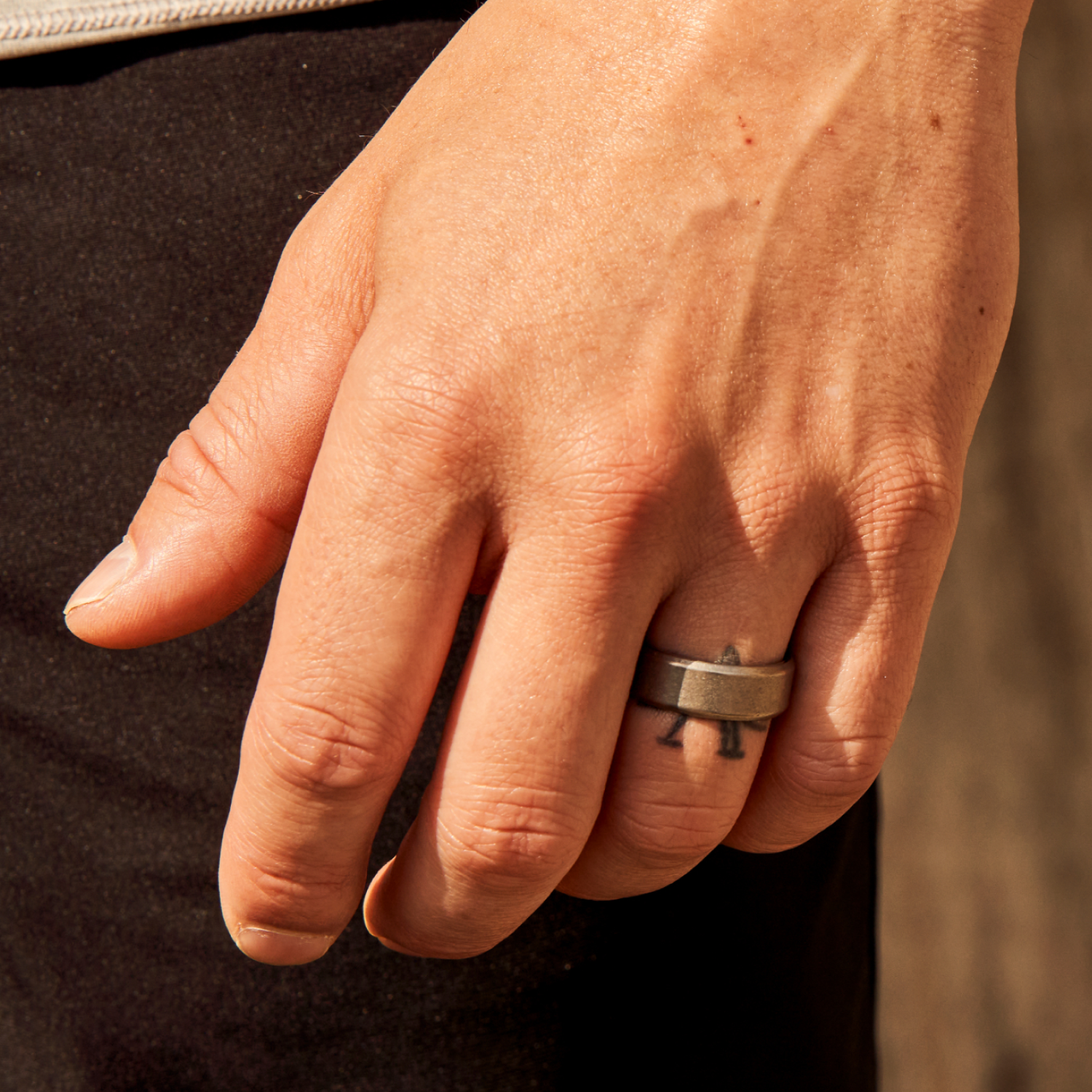 Ridge 8mm Beveled Ring Set - Stonewashed Titanium